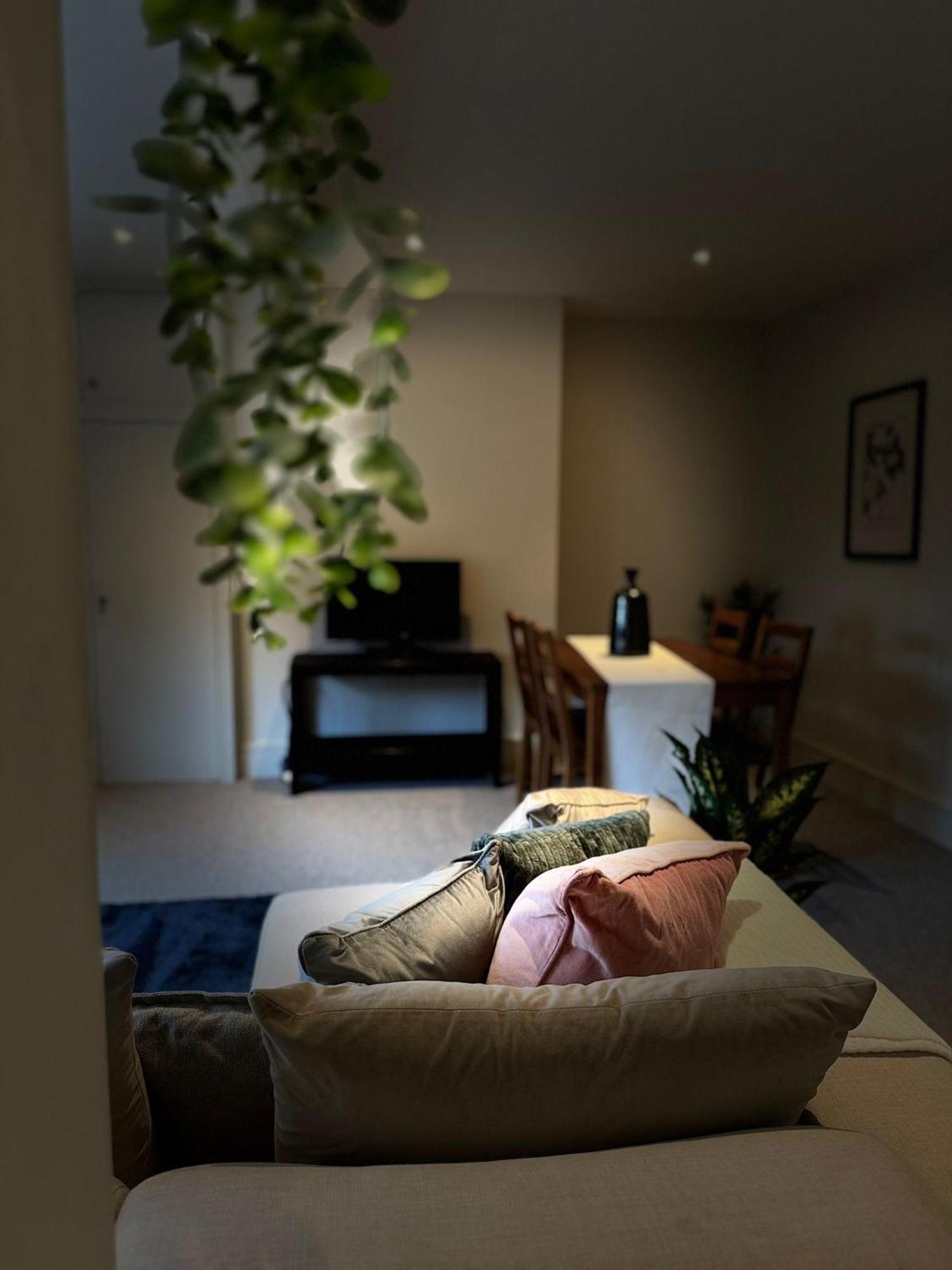 Osbourne House Pink 2 Bed, 2 And Half Bath Daire Birmingham Dış mekan fotoğraf