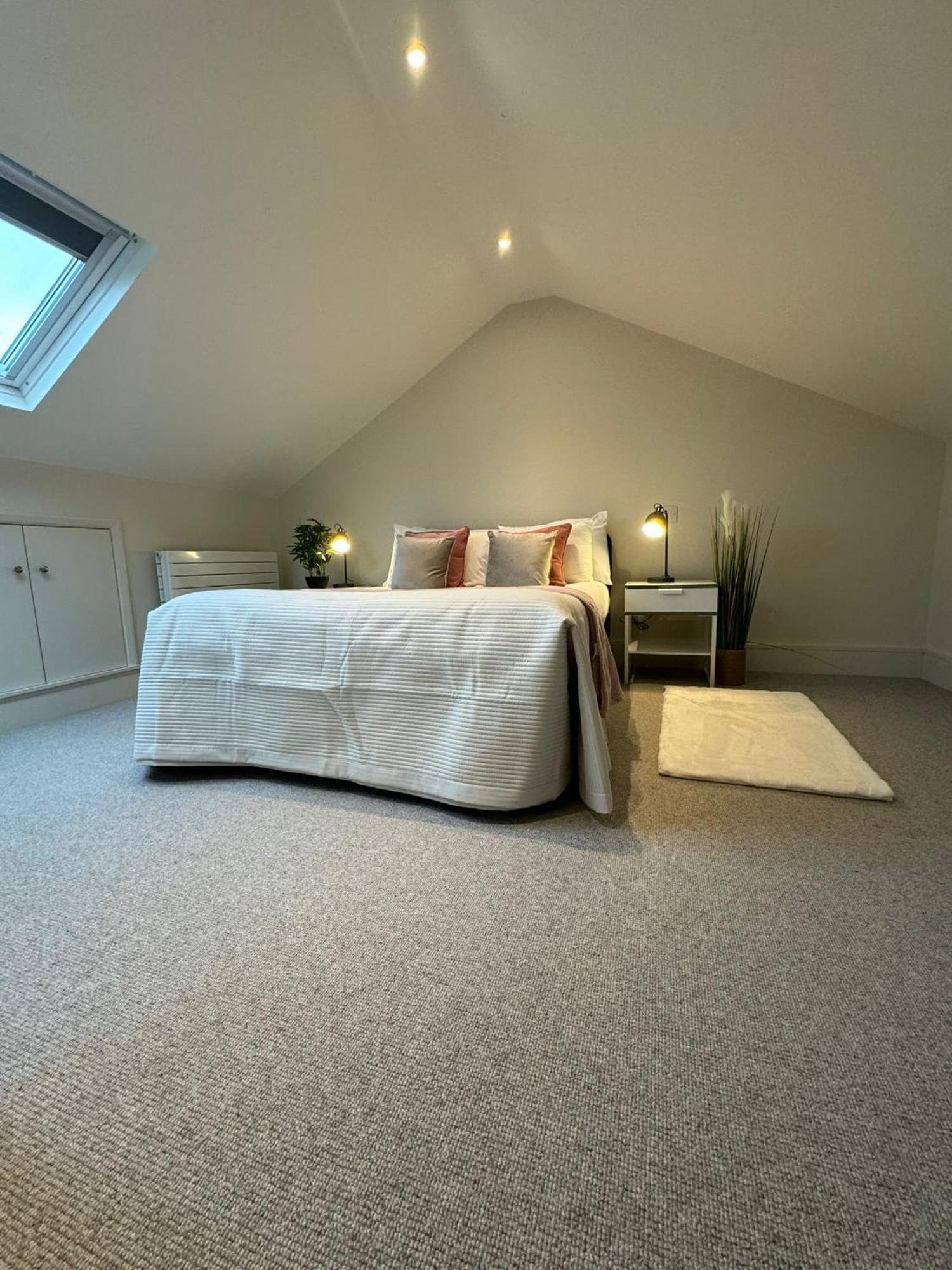 Osbourne House Pink 2 Bed, 2 And Half Bath Daire Birmingham Dış mekan fotoğraf