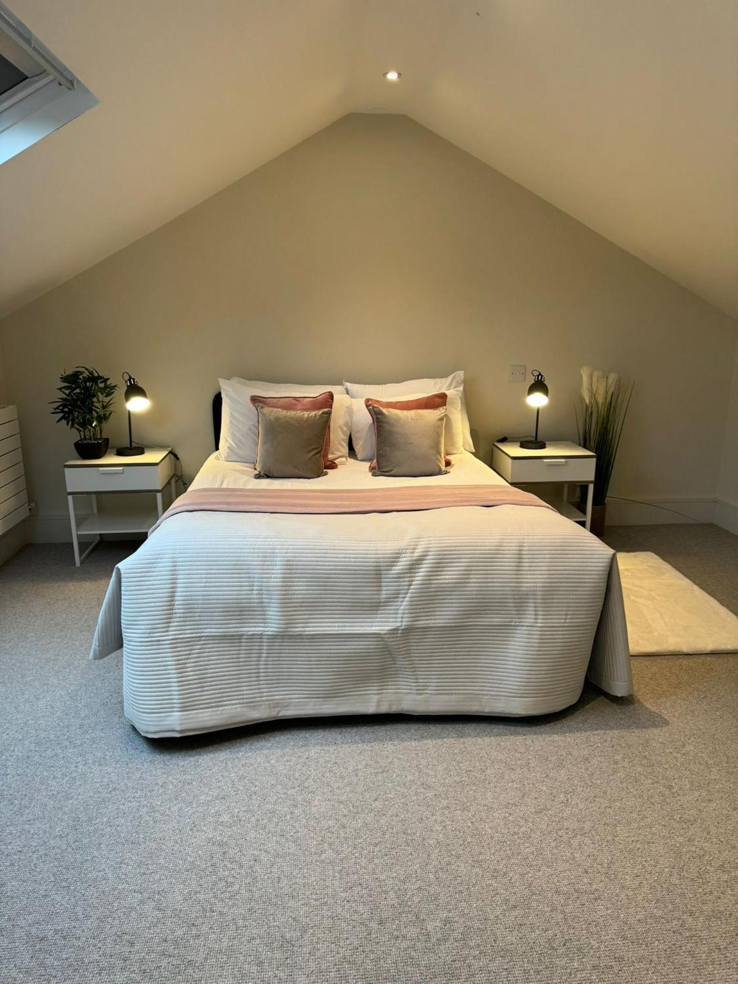 Osbourne House Pink 2 Bed, 2 And Half Bath Daire Birmingham Dış mekan fotoğraf